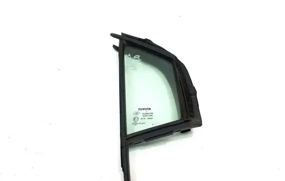 Toyota Yaris Front door vent window glass four-door 681250D010
