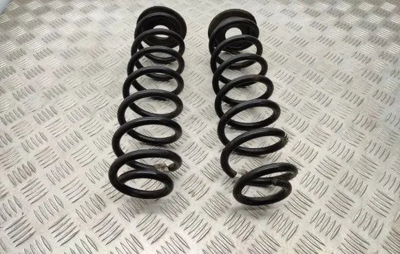 Volkswagen PASSAT B8 Rear coil spring 3Q0511115AK