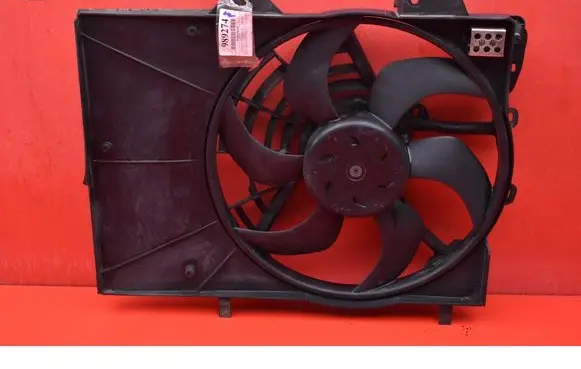 Citroen C3 Picasso Electric radiator cooling fan 9682895680