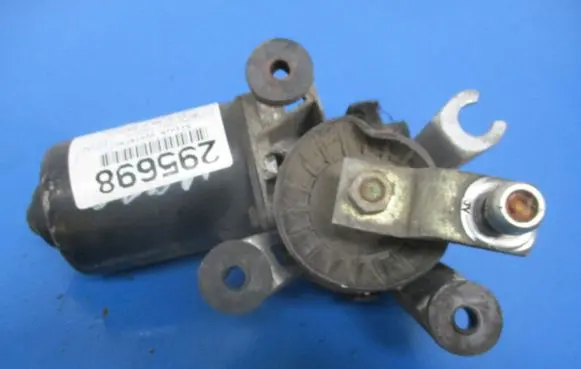 Hyundai Elantra Front wiper linkage and motor