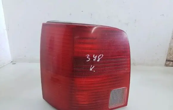 Volkswagen PASSAT B5 Rear/tail lights