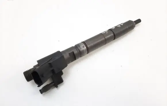 Volvo XC60 Fuel injector 31303238 11050404203 B44514112400