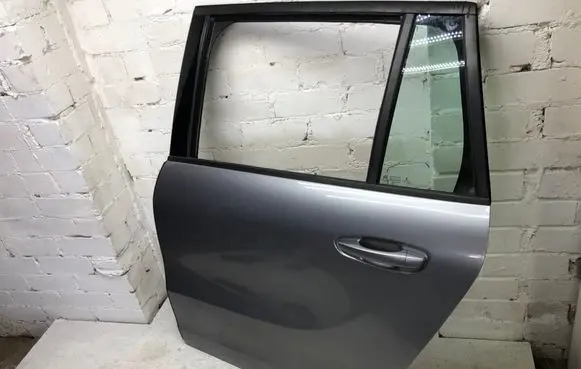 Citroen C4 Grand Picasso Rear door 