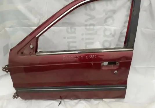 Mitsubishi Lancer Front door