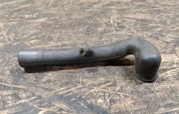 Mercedes-Benz SL R107 Breather/breather pipe/hose 1160940791