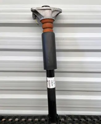 Mini Clubman F54 Rear shock absorber/damper 6877892