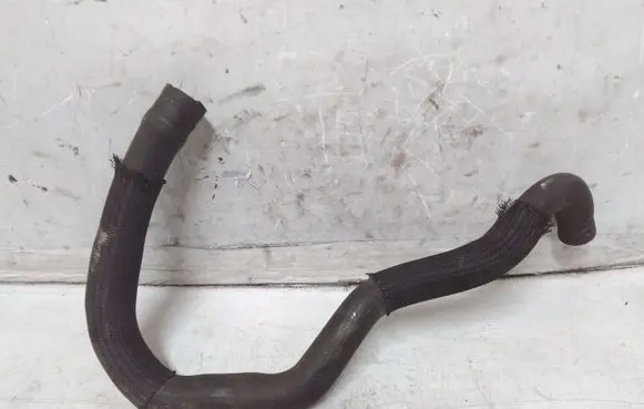 Hyundai Santa Fe Engine coolant pipe/hose