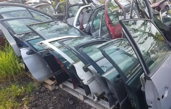 Volvo S40, V40 Front door