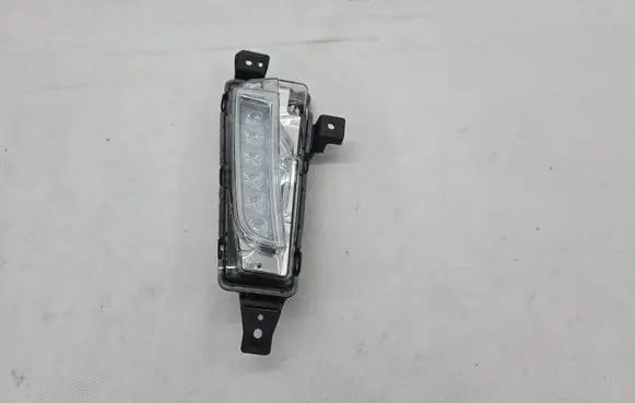Suzuki Vitara (LY) Front fog light W1378