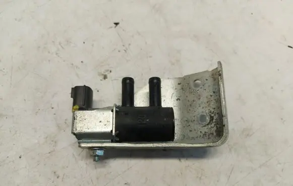 Renault Arkana Turbo solenoid valve K5T48595