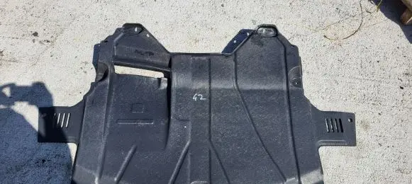 Alfa Romeo 156 Engine splash shield/under tray 60686658