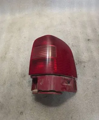 Seat Alhambra (Mk1) Rear/tail lights 964518