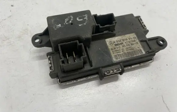 Mercedes-Benz E W212 Heater blower fan relay A2128702110