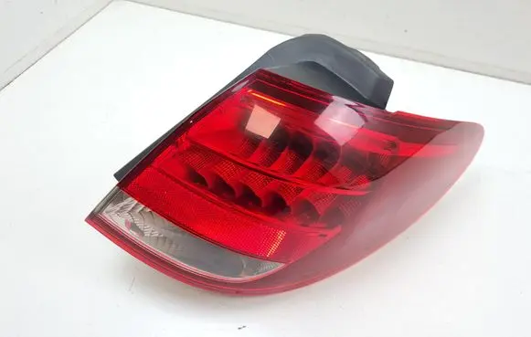 Mercedes-Benz B W246 W242 Rear/tail lights 626094R 626092R 626132R