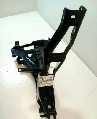 BMW X3 G01 Headlight/headlamp mounting bracket 7400113