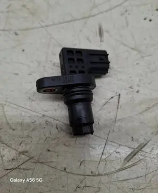 Mazda 5 Crankshaft position sensor RF7J18230 05G09
