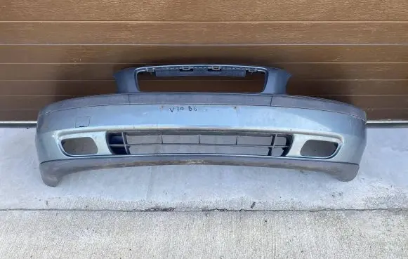 Volvo V70 Front bumper 09484238442