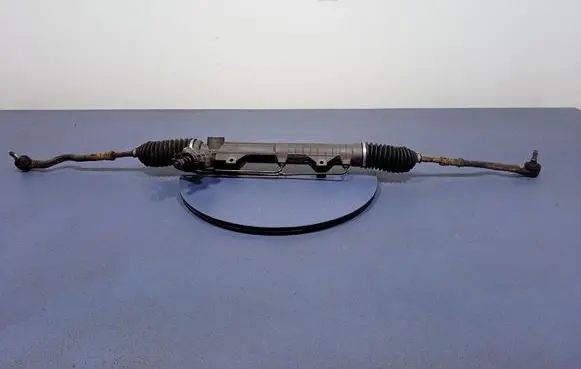 BMW X3 E83 Steering rack 6757338