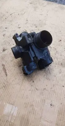 Ford Focus C-MAX Throttle valve 9686487880