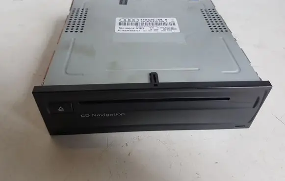 Audi A6 S6 C6 4F Navigation unit CD/DVD player 4F0035769B 4F0910769E