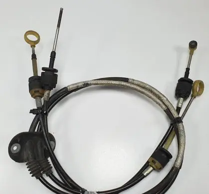 Ford Focus Gear shift cable linkage BV6R-7E395-CB