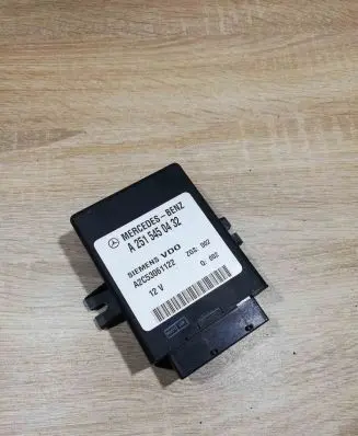 Mercedes-Benz R W251 Suspension control unit/module A2515450432 A2C53061122
