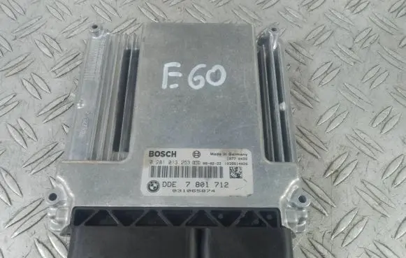 BMW 5 E60 E61 Engine control unit/module ECU 0281013253