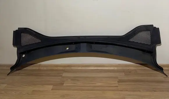 Audi A3 S3 8V Wiper trim 8V1819403