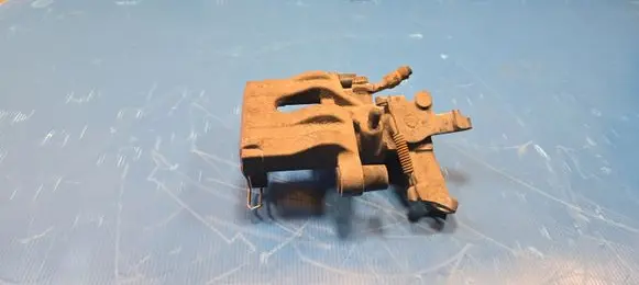 Opel Vectra C Rear brake caliper 