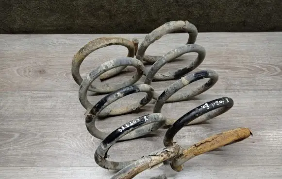 Volvo V70 Rear coil spring