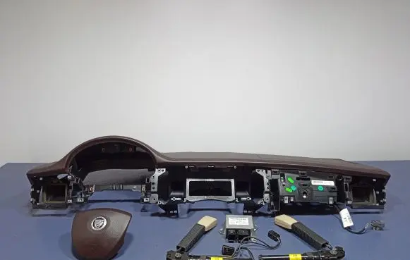 Jaguar XF X250 Dashboard 9X23-14D374-AC