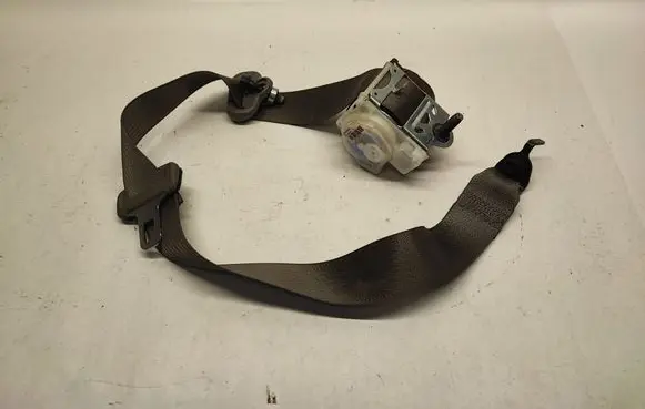 Ford F150 Rear seatbelt FL3B16611B68AH3DY5