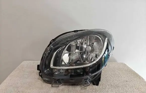 Smart ForTwo III C453 Headlight/headlamp A4538200739 L90029700W