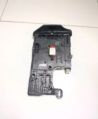 Tesla Model 3 Comfort/convenience module 156745400B 149784800E SCI920268200FSU