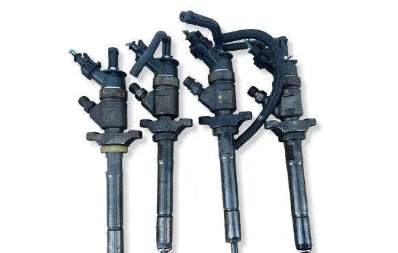 Ford Focus Fuel injectors set 0445110353