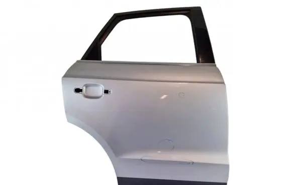 Audi Q3 8U Rear door