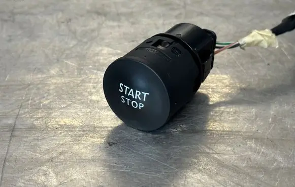 Renault Kadjar Engine start stop button switch 283904786R