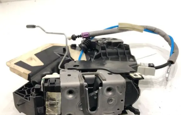 Mercedes-Benz CLA C117 X117 W117 Rear door lock A0997305500