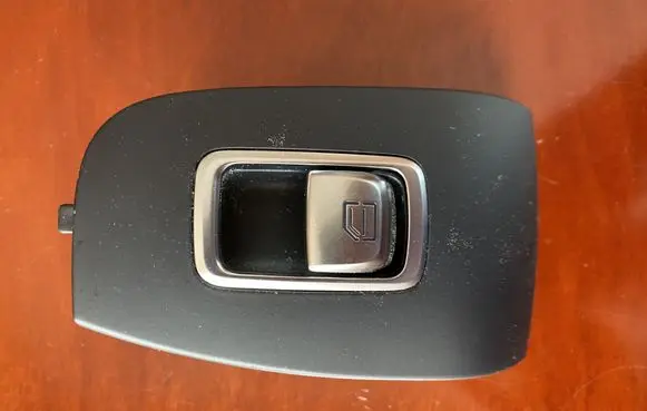 Mercedes-Benz S W222 Electric window control switch A2229051904