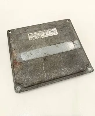 Ford Fiesta Engine control unit/module 6S6112A650FH E111002081 S120977315