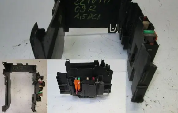 Renault Laguna III Battery box tray 