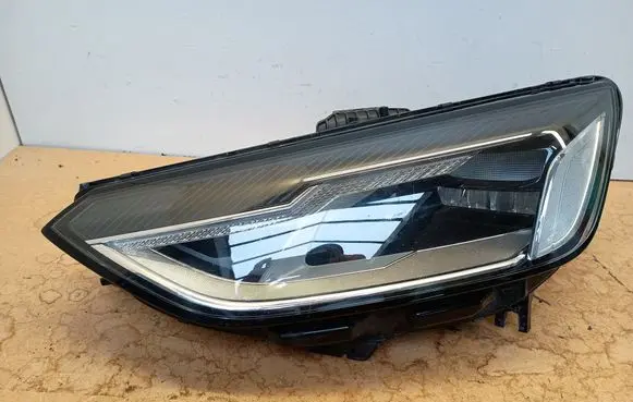 Audi A4 S4 B9 Headlight/headlamp 8W0941011