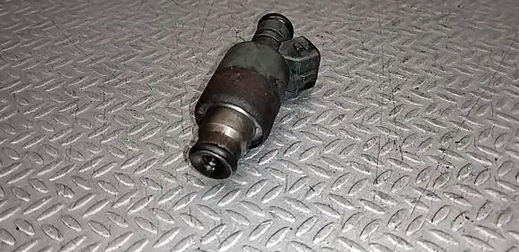 Opel Astra G Fuel injector 17091762