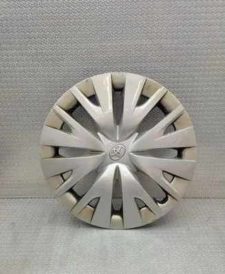 Toyota Yaris XP210 R15 wheel hub/cap/trim 42602K0030