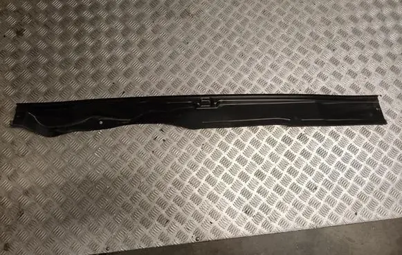 Renault Megane E-Tech Wiper trim 668424823R