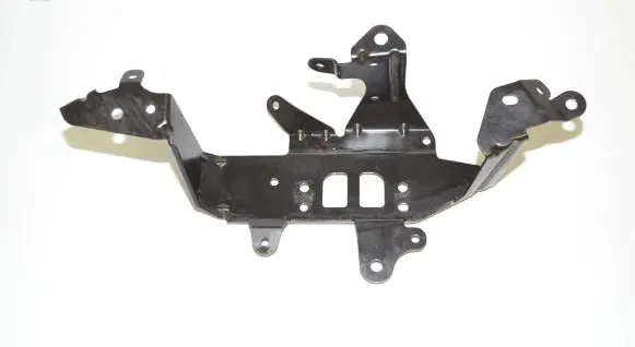 BMW 3 G20 G21 EGR valve cooler bracket 6817999 64216817999