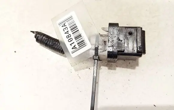 Glow plug pre-heat relay