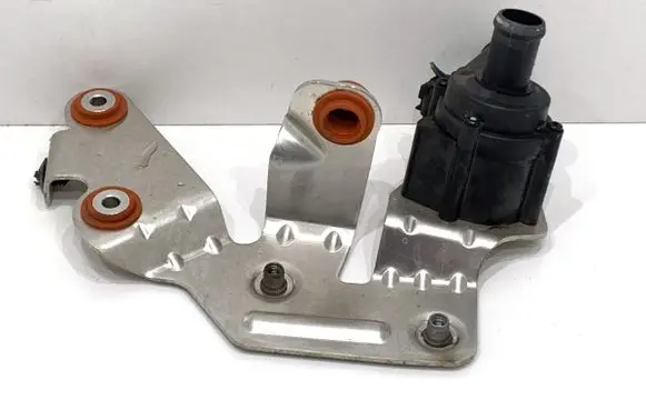 Audi A8 S8 D4 4H Oil filter mounting bracket 059121012A