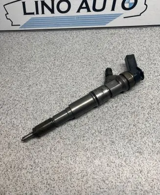 BMW 5 E60 E61 Fuel injector 0445110212 7794652