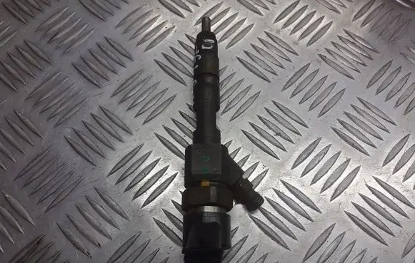 Renault Megane II Fuel injectors set 8200100272